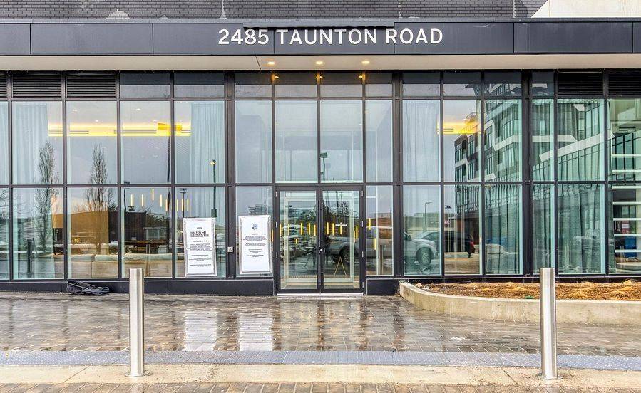 Oakville, ON L6H 3R8,2485 Taunton RD #335
