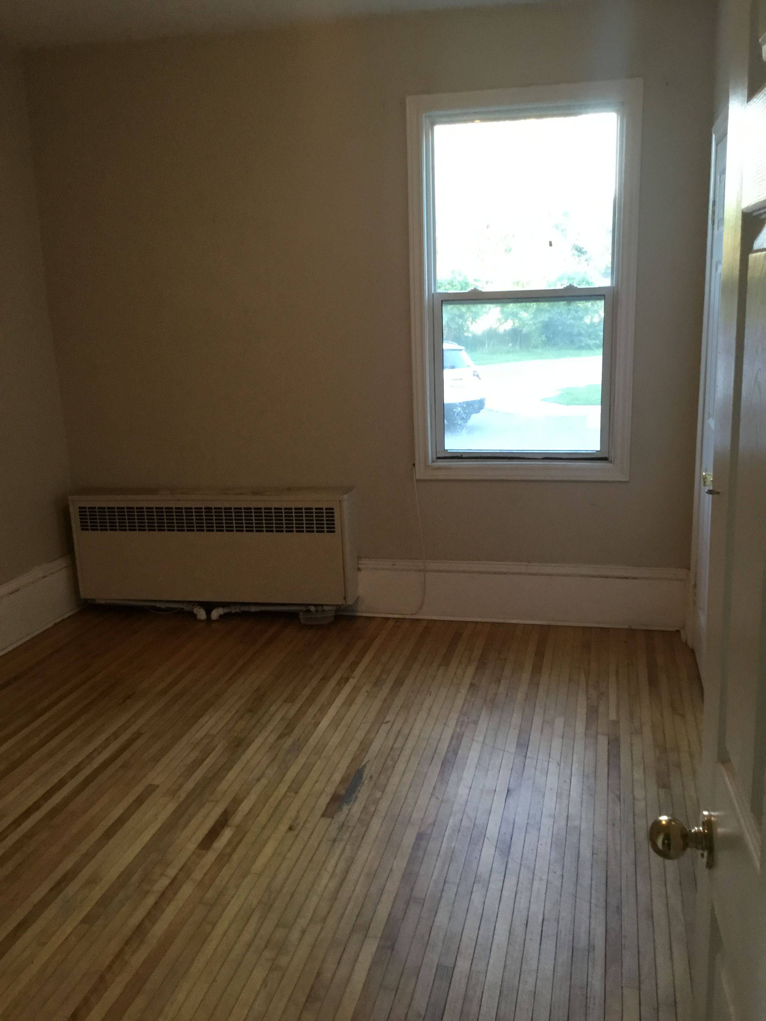 Smiths Falls, ON K7A 2M1,48 Montague ST
