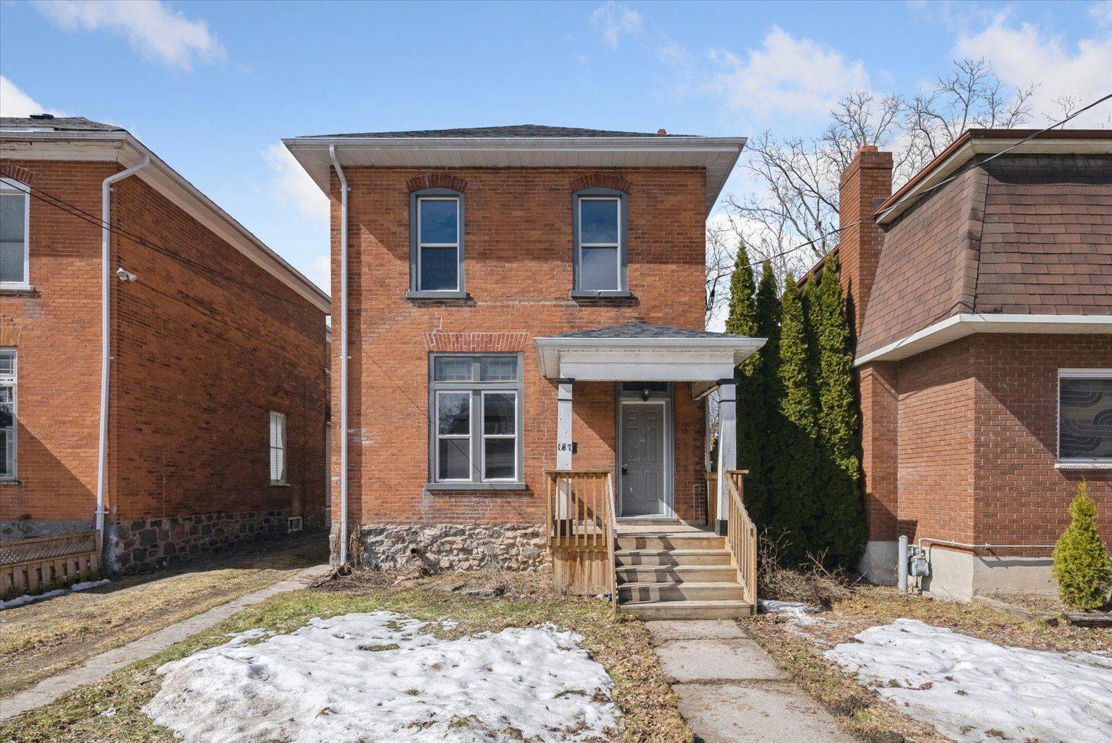 187 Stewart ST, Peterborough Central, ON K9J 3M4