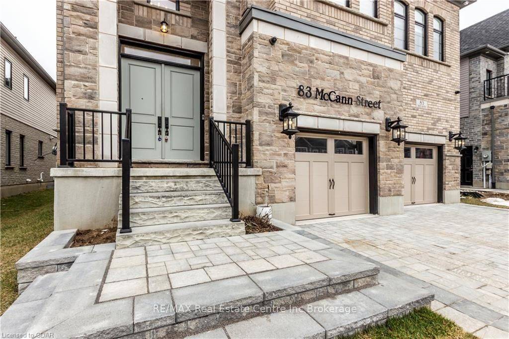 83 MCCANN ST, Guelph, ON N1G 0A8