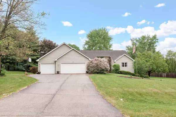 13294 Weatherfield Way, Roscoe, IL 61073