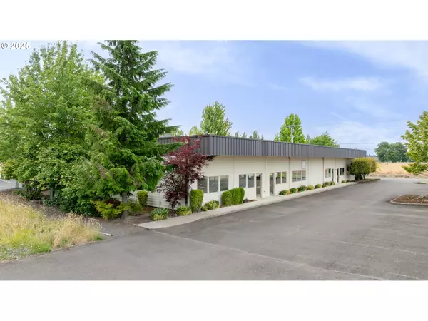 Mc Minnville, OR 97128,3200 NE RIVERGATE ST