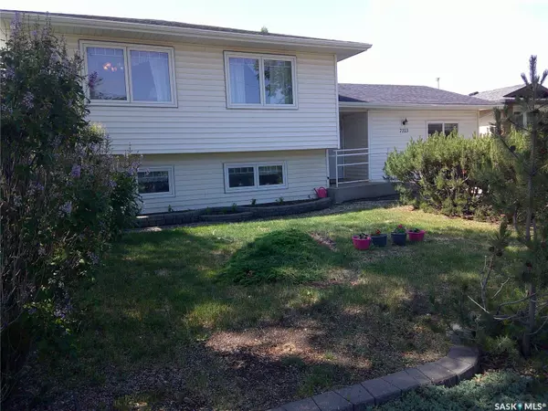 7103 Sherwood DRIVE, Regina, SK S4X 2V5