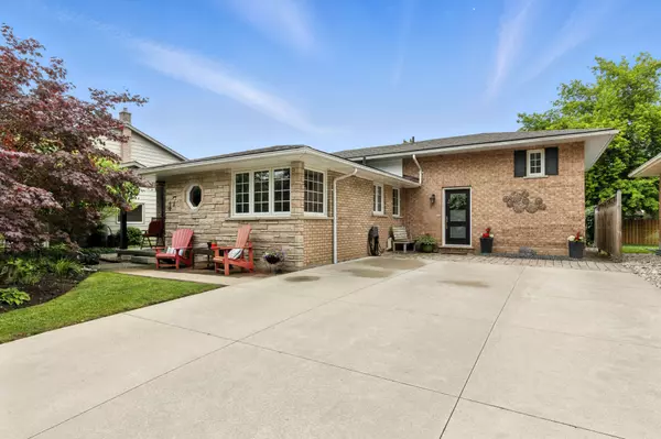 Stratford, ON N5A 6A8,47 Windemere CRES