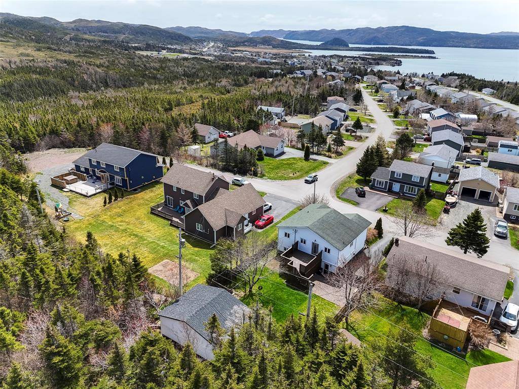 Burin, NL A0E1E0,52 GREENHILL Crescent