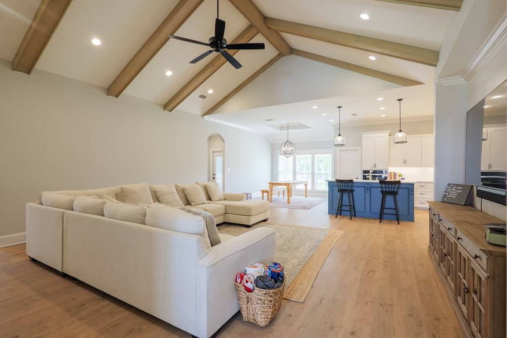 Hahira, GA 31632,5012 Hatfield Circle