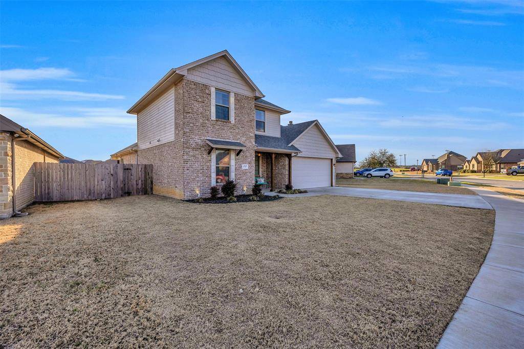 Cleburne, TX 76033,1717 Lakeway Drive