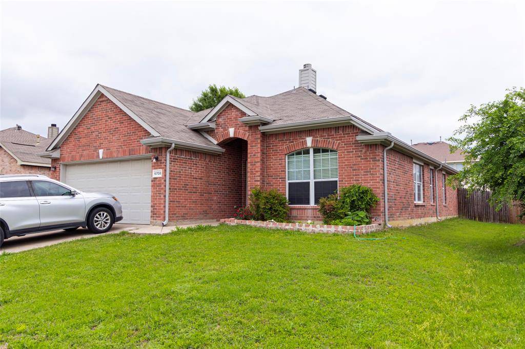 Watauga, TX 76137,6708 Bison Trail