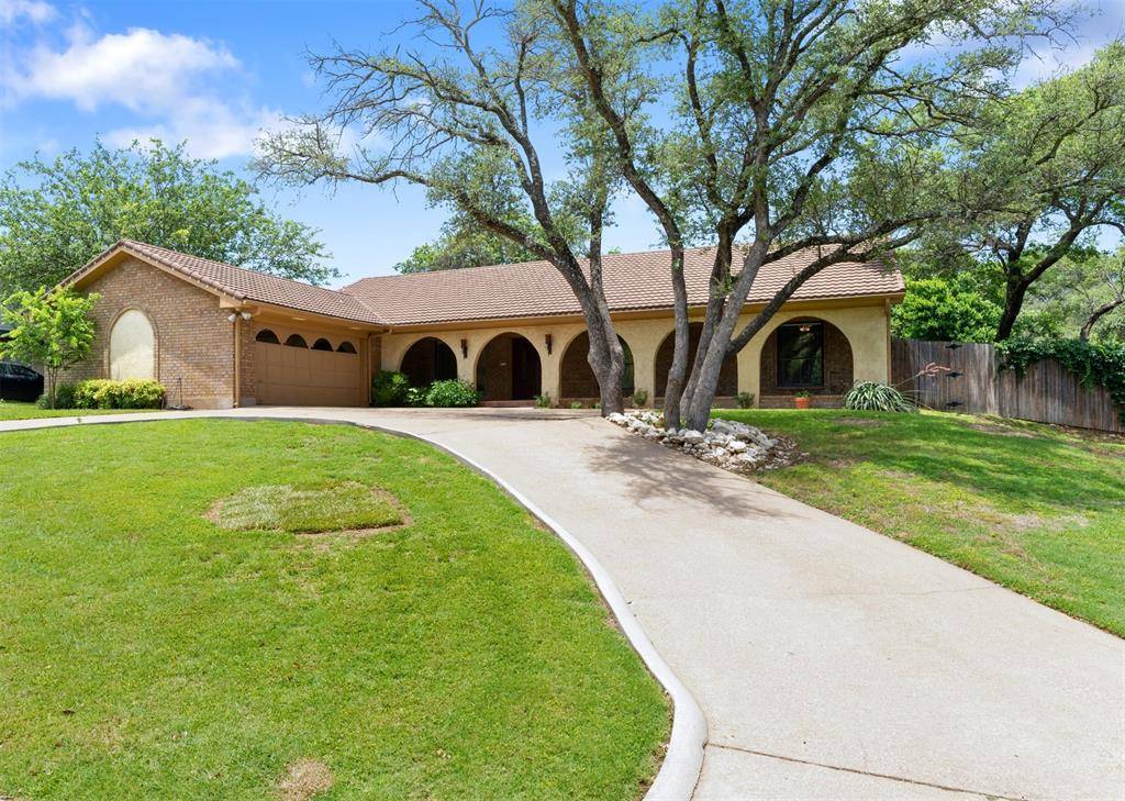 7624 Lake Highlands Drive, Fort Worth, TX 76179