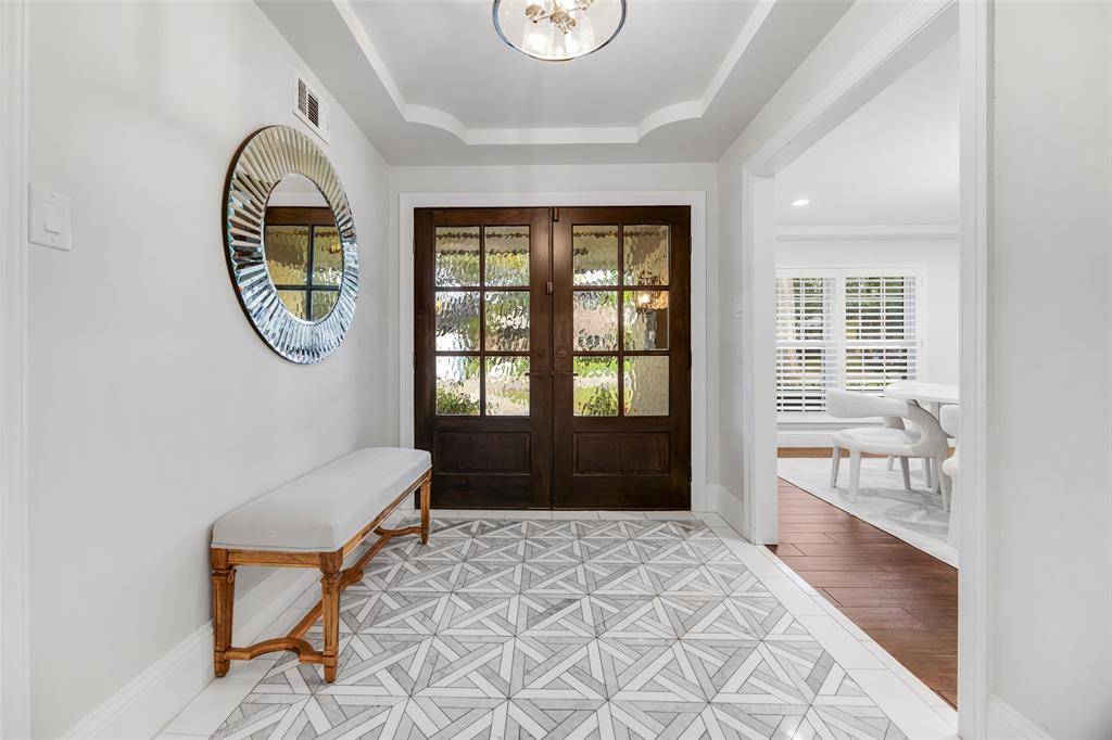 Dallas, TX 75230,7363 Meadow Oaks Drive