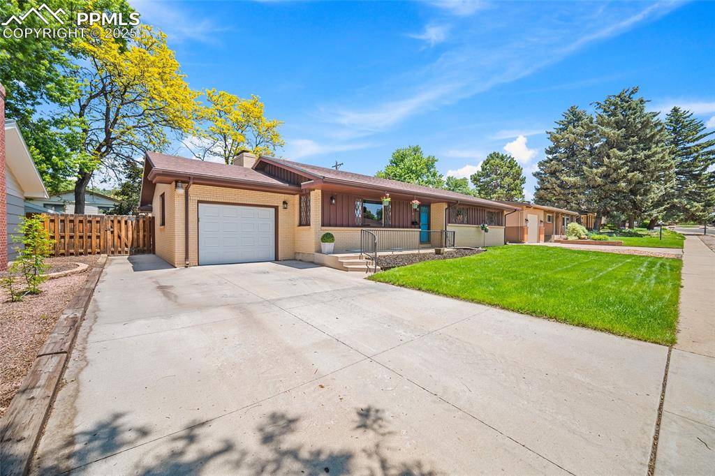 Colorado Springs, CO 80909,3010 Drakestone DR