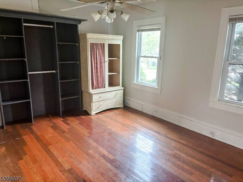 Long Branch City, NJ 07740,479 Hampton Ave
