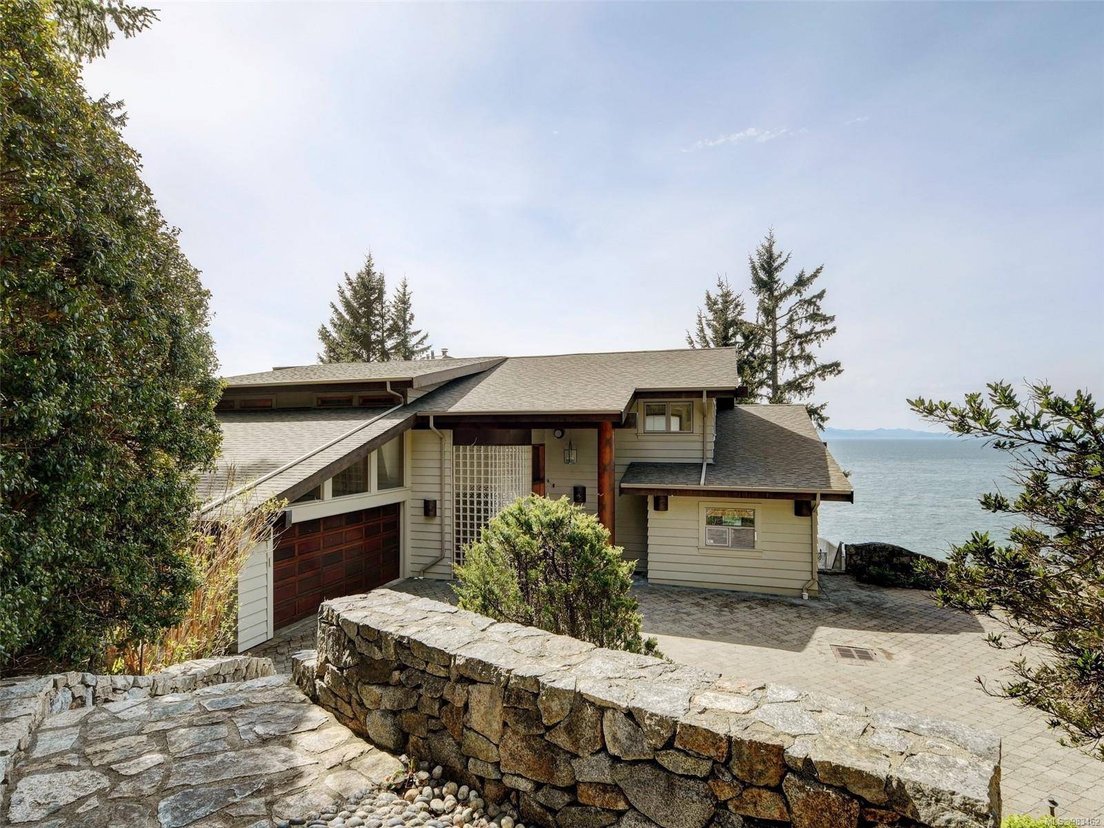 Sooke, BC V9Z 1G7,2588 Seaside Dr