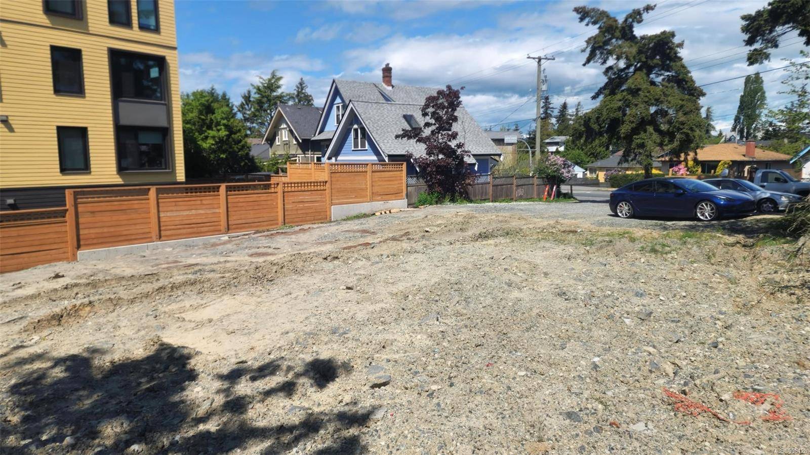 Esquimalt, BC V9A 2X7,919 Craigflower Rd