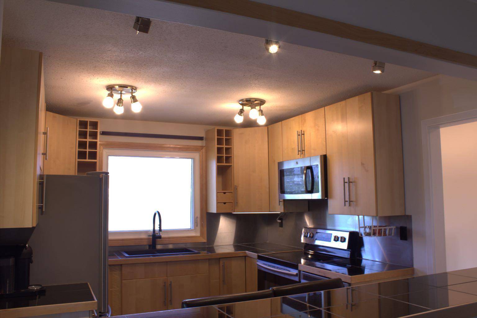 Calgary, AB T2K 4K4,1005 Hunterhaven RD Northwest