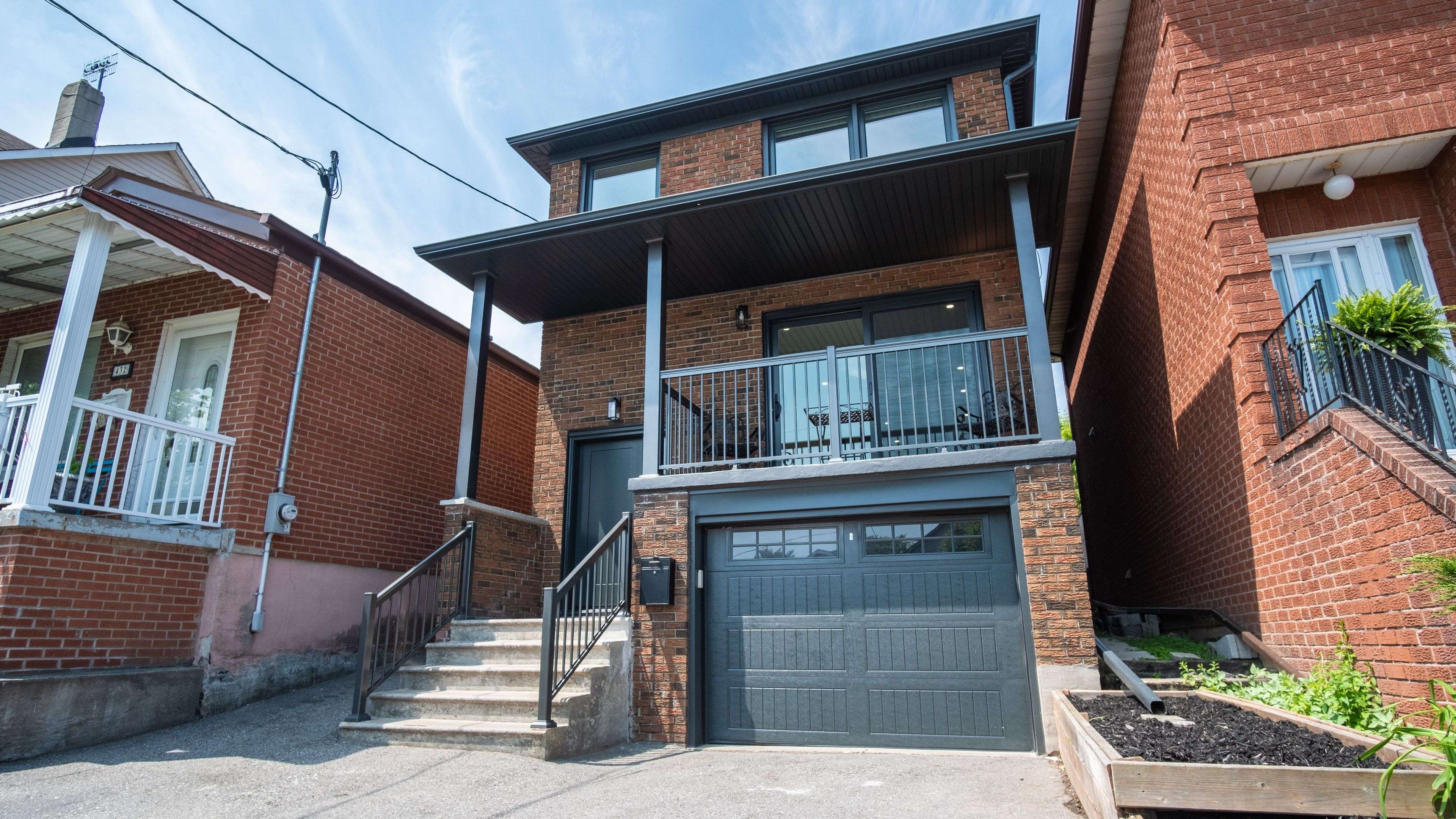 Toronto C03, ON M6E 3N5,434 Westmount AVE