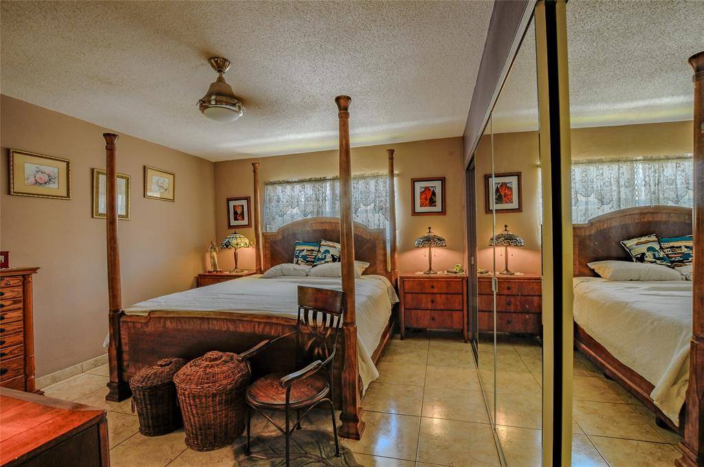 Hollywood, FL 33019,1455 N 12th Ct #2B