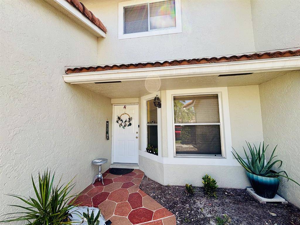 Margate, FL 33063,7426 Pinewalk Dr