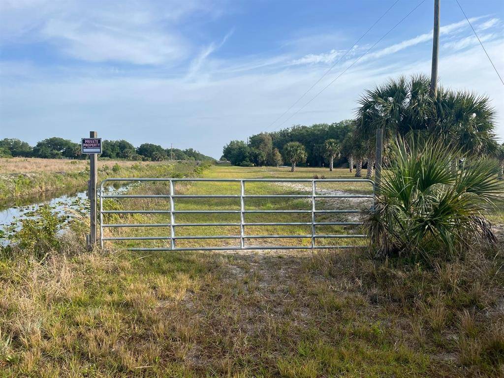 Okeechobee, FL 34972,[StreetName,UnitNumber,StreetNumber,StreetDirPrefix]