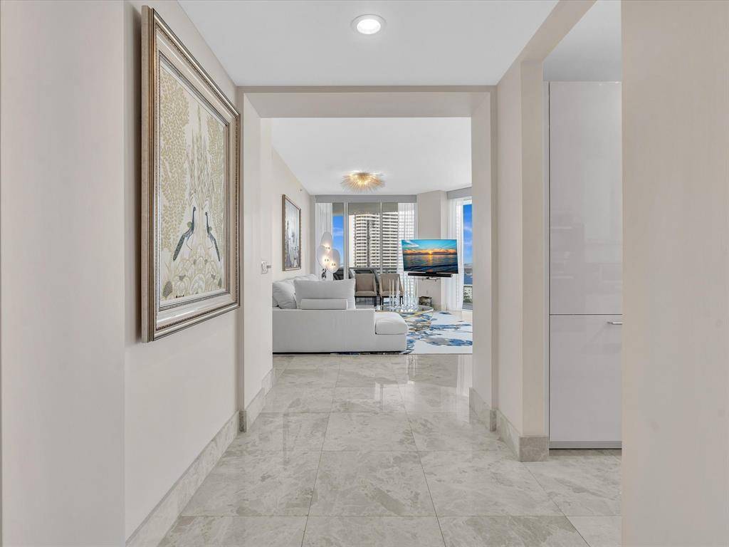Aventura, FL 33160,[StreetName,UnitNumber,StreetNumber,StreetDirPrefix]
