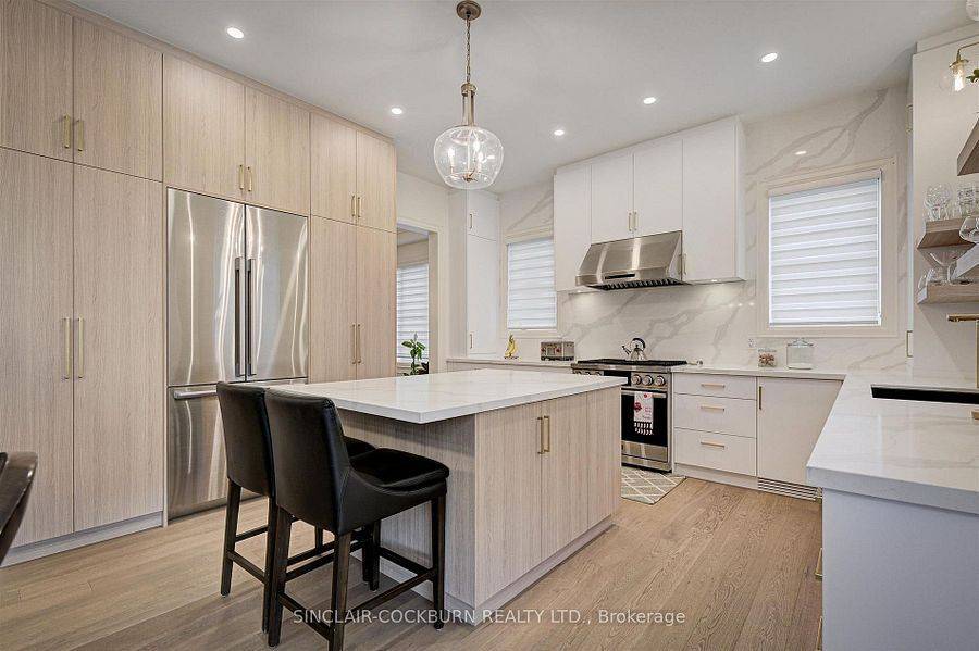 Markham, ON L6C 0H3,1 John Anthony DR