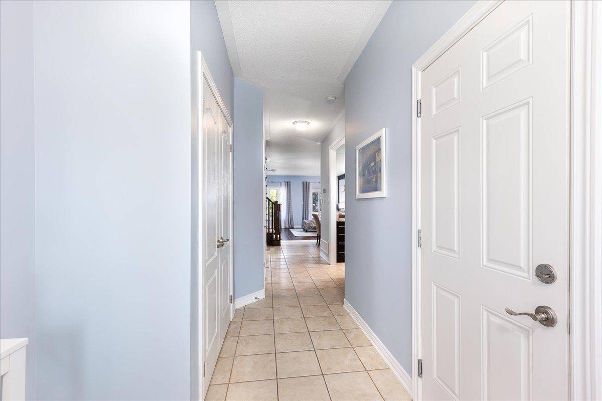 East Gwillimbury, ON L0G 1M0,84 Donald Stewart CRES