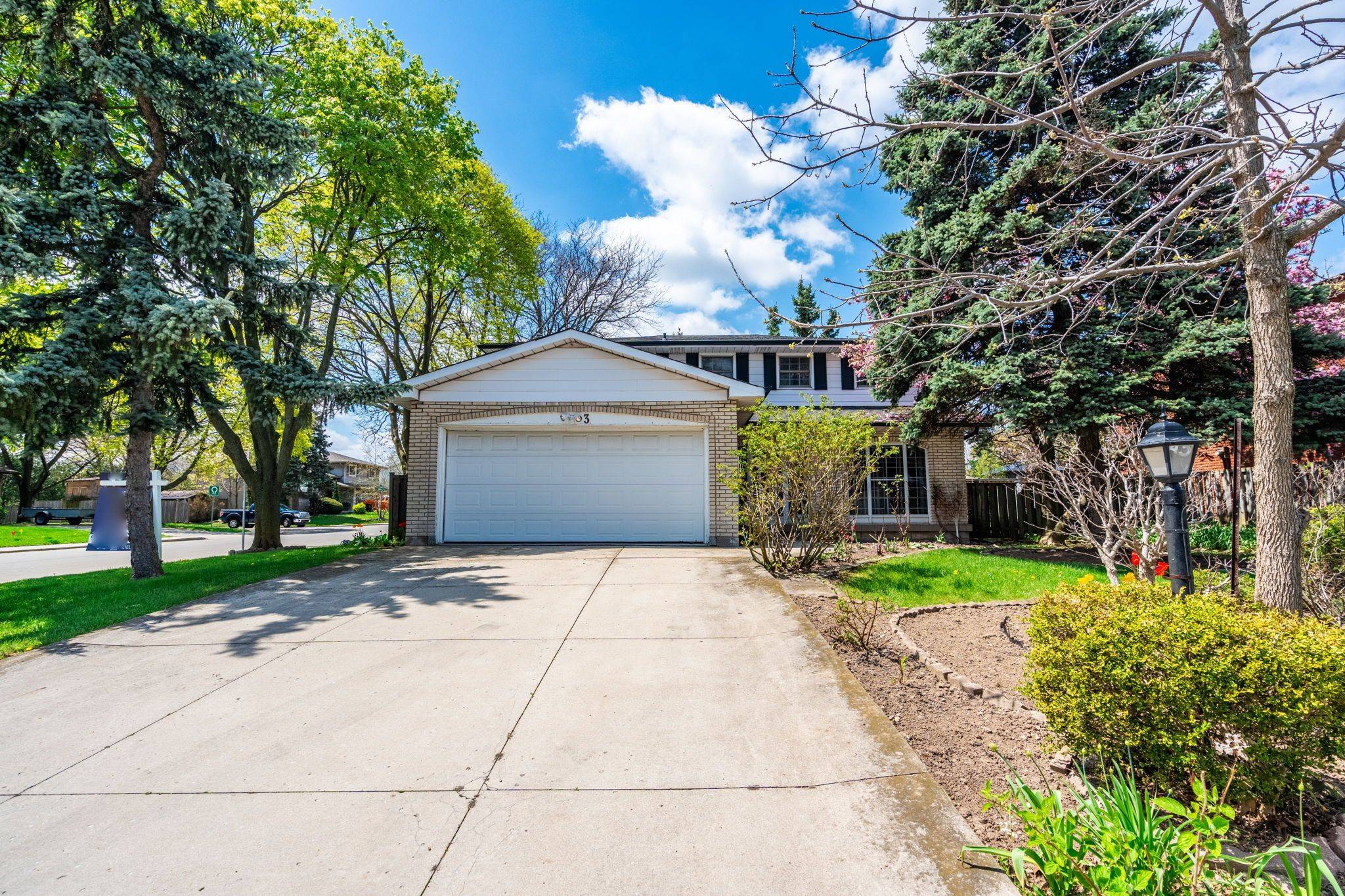 3 SAN PAULO DR, Hamilton, ON L9C 6R6