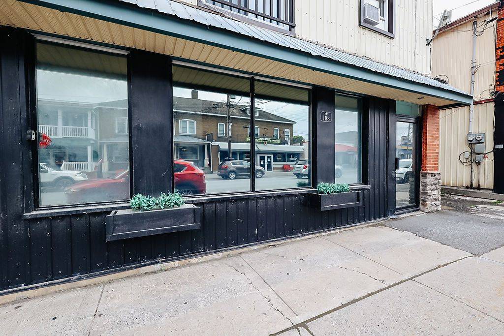 South Glengarry, ON K0C 1N0,188 Military RD S