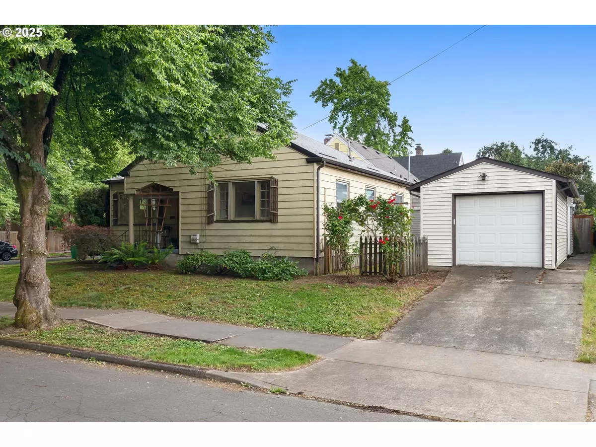 Portland, OR 97202,1937 SE KNIGHT ST