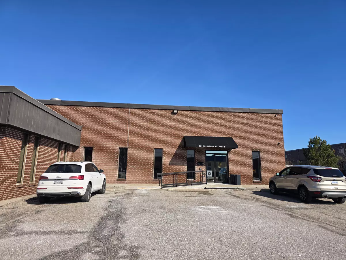 Pickering, ON L1W 2Y5,901 Dillingham RD #B
