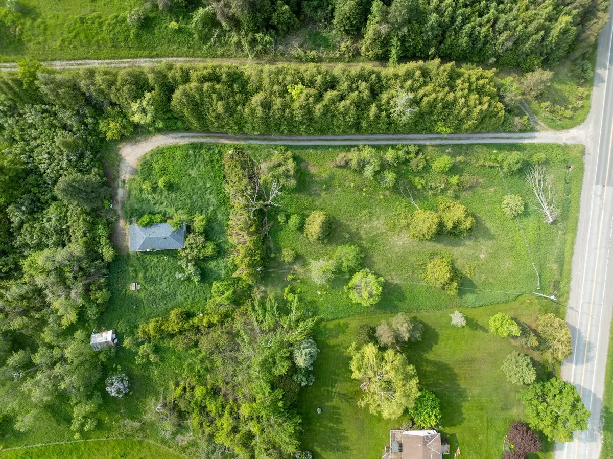 Kawartha Lakes, ON L0A 1A0,15 Capstick RD