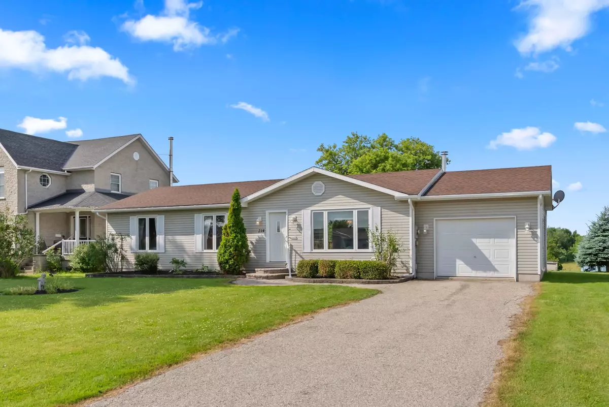 Minto, ON N0G 1Z0,214 Margaret ST S