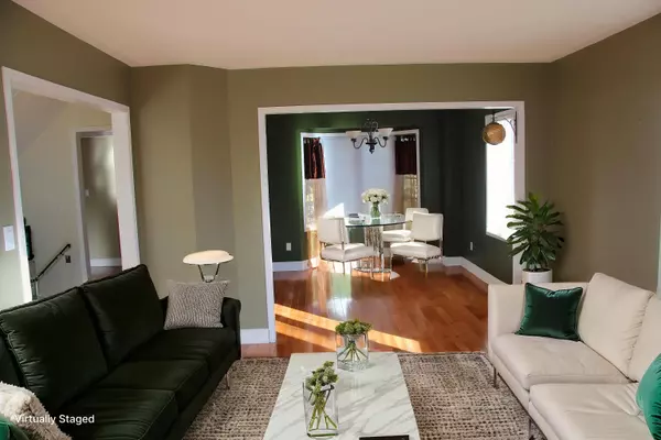 2341 Clearside CT, Pickering, ON L1X 2V1