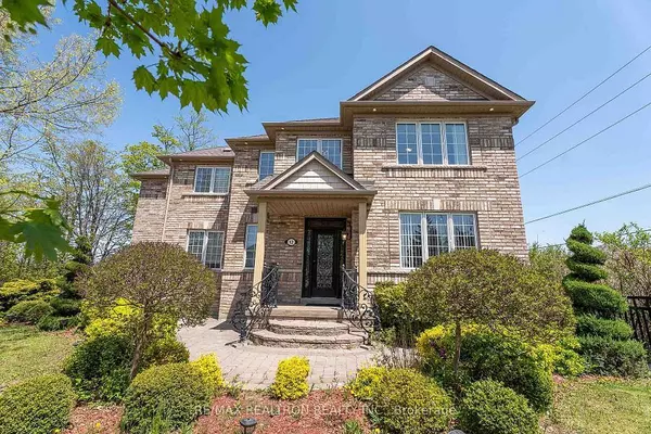 Brampton, ON L6P 2P8,12 Edgevalley CT