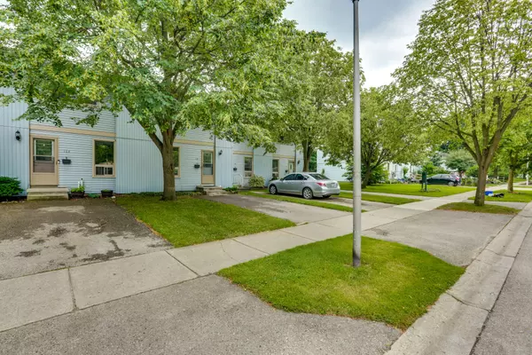 London North, ON N6G 3B3,110 Monmore RD N