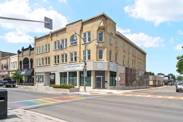 St. Thomas, ON N5P 1C3,539 Talbot ST #10