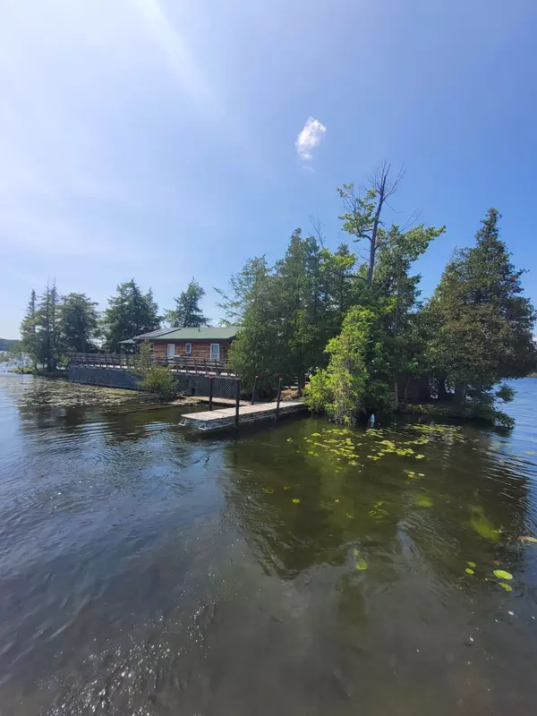 128 Island N/A, Rideau Lakes, ON K0G 1V0