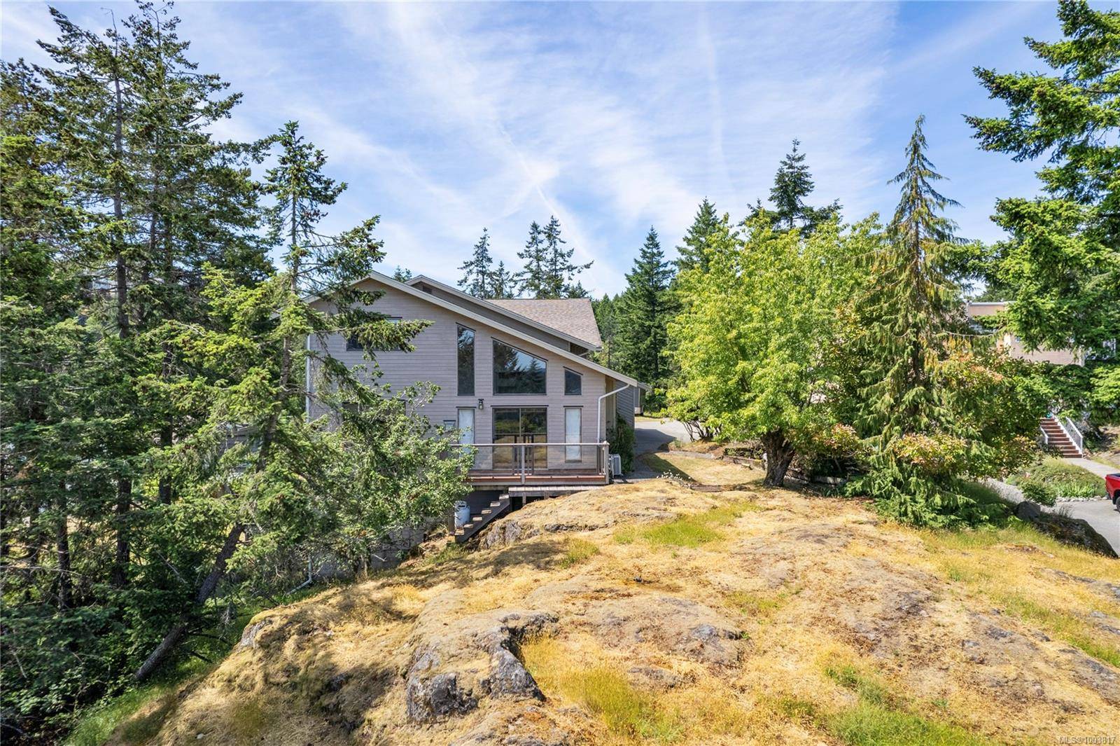 Nanaimo, BC V9T 1P1,3148 Robin Hood Dr