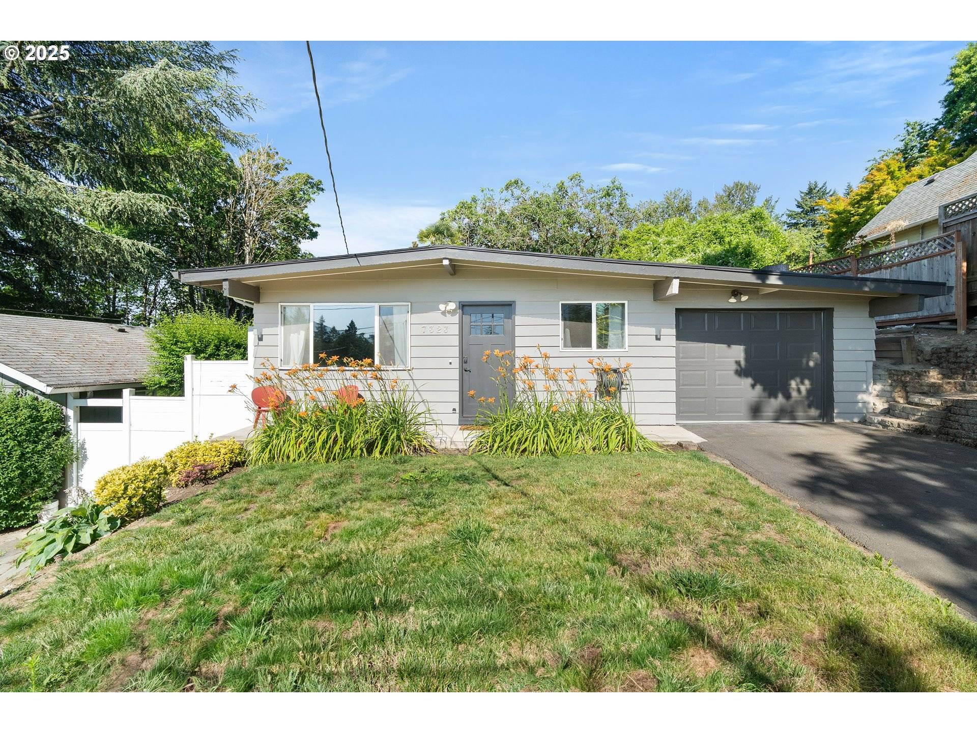 Portland, OR 97219,7323 SW 4TH AVE