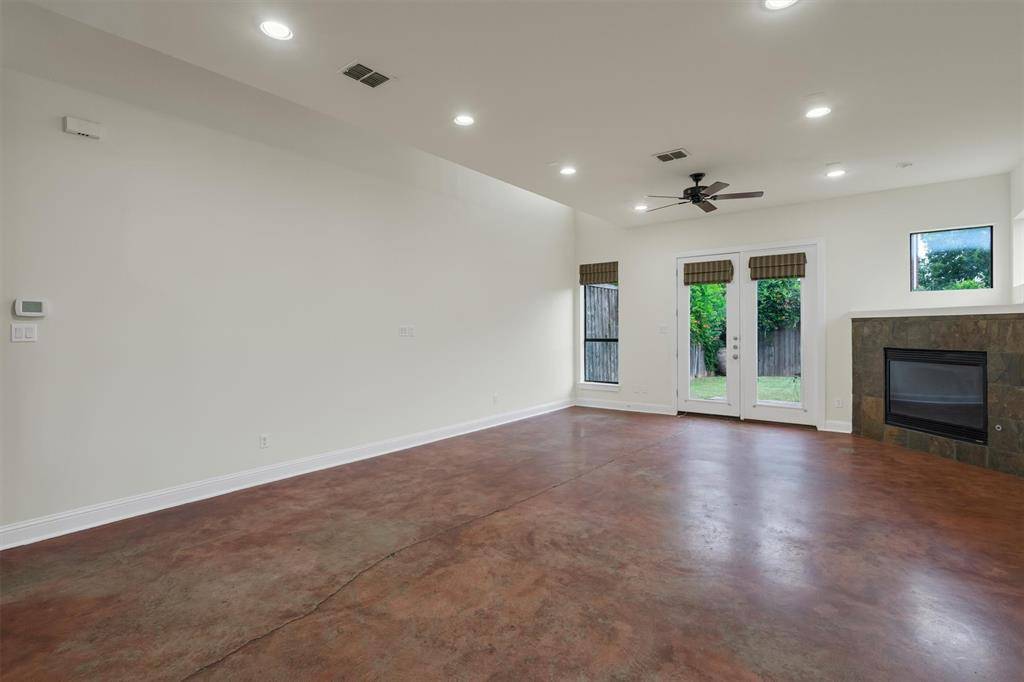 Dallas, TX 75206,5631 Longview Street