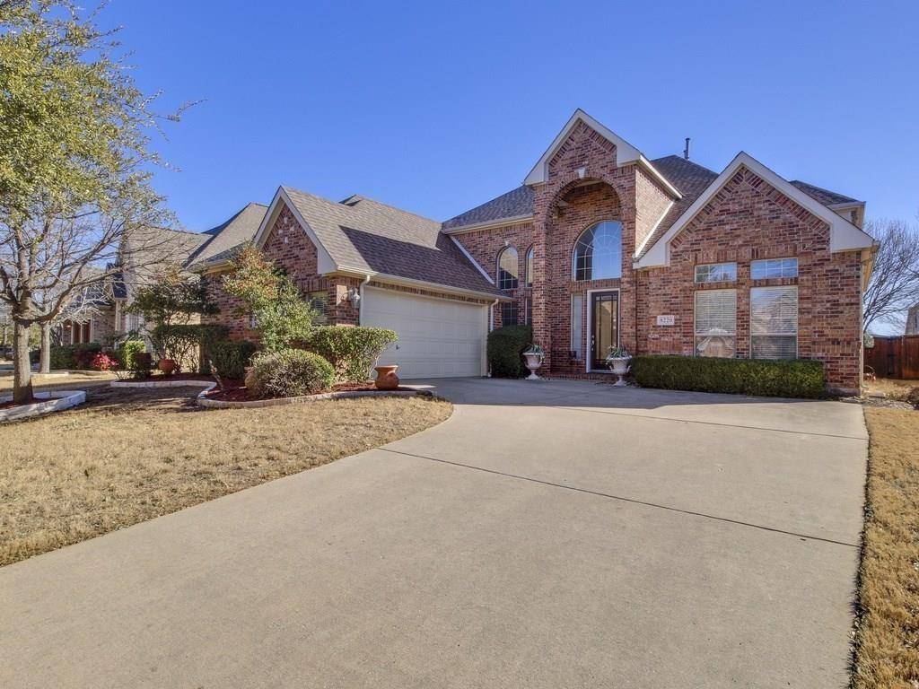 Lantana, TX 76226,8220 Holliday Road