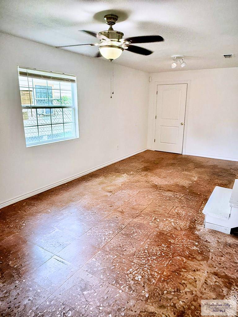 Brownsville, TX 78520,1727 LOMA LINDA AVE.