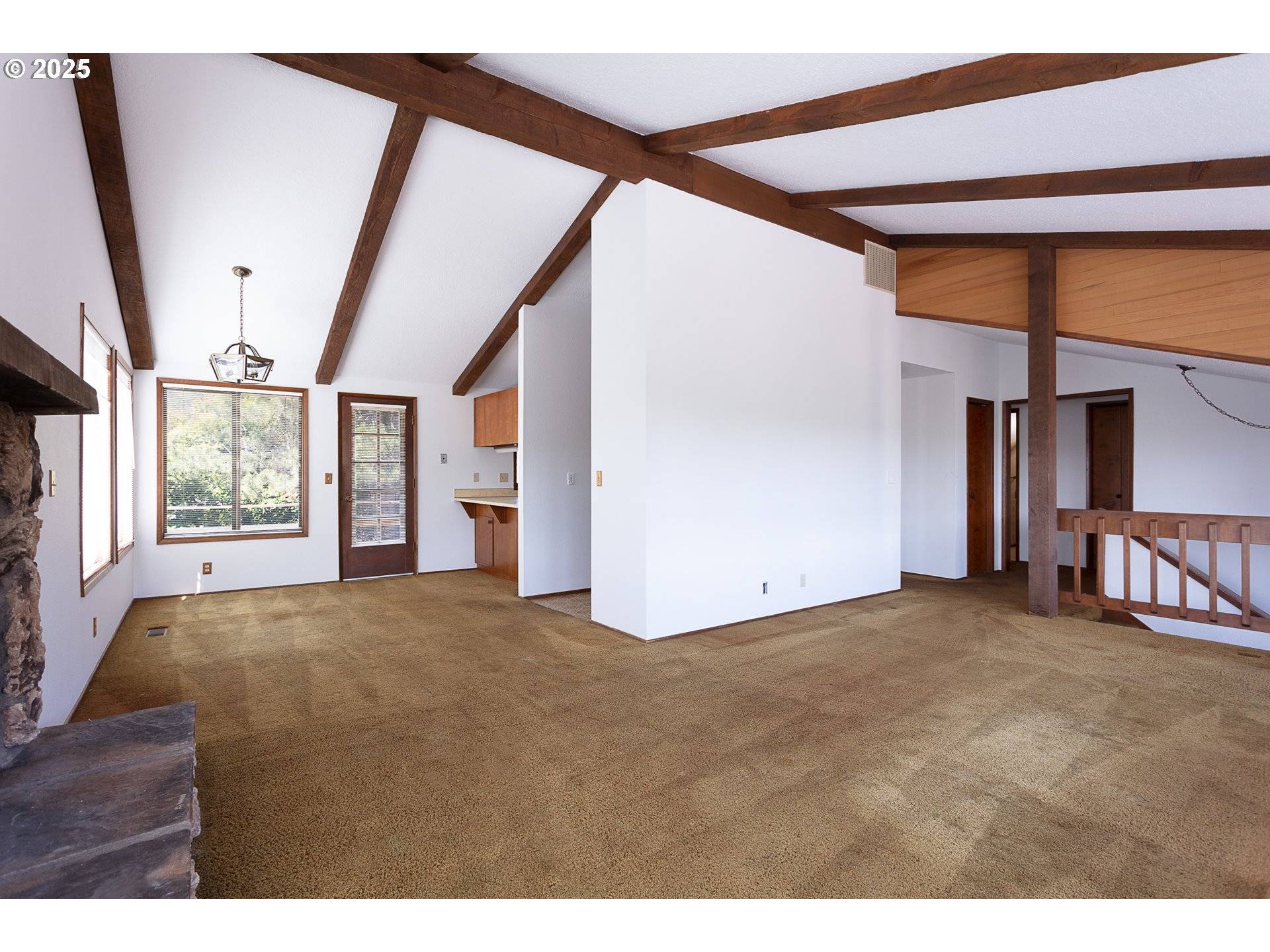 Eugene, OR 97405,555 W 26TH AVE