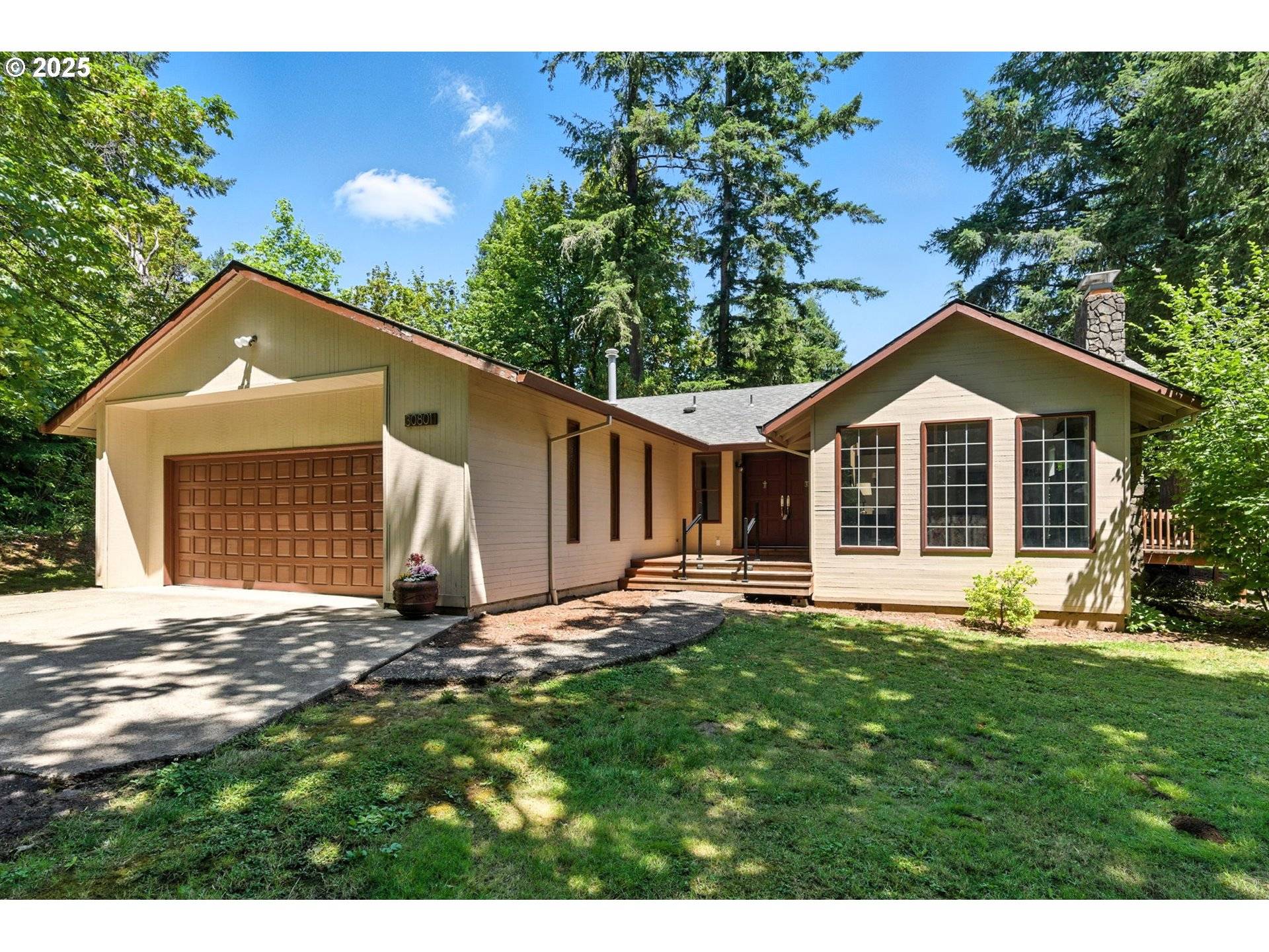West Linn, OR 97068,30801 SW RIVER LANE RD