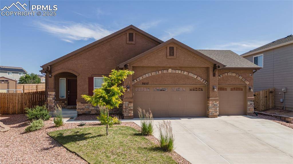 7637 Cat Tail Creek DR, Colorado Springs, CO 80923