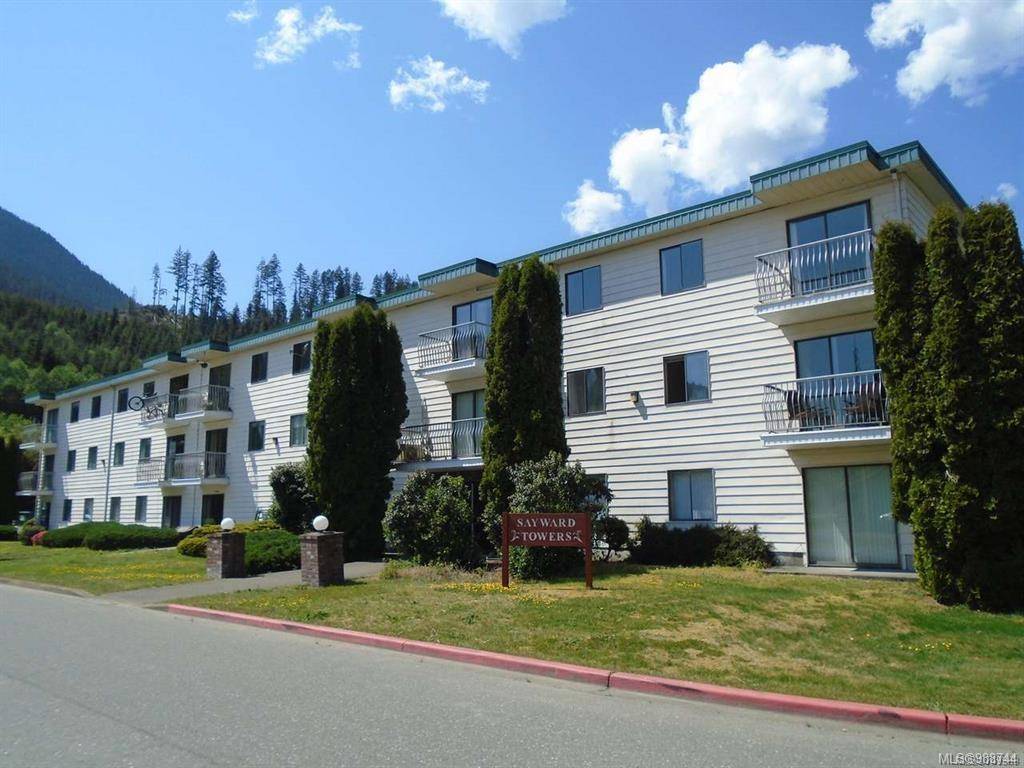 611 Macmillan Dr #205, Sayward, BC V0P 1R0