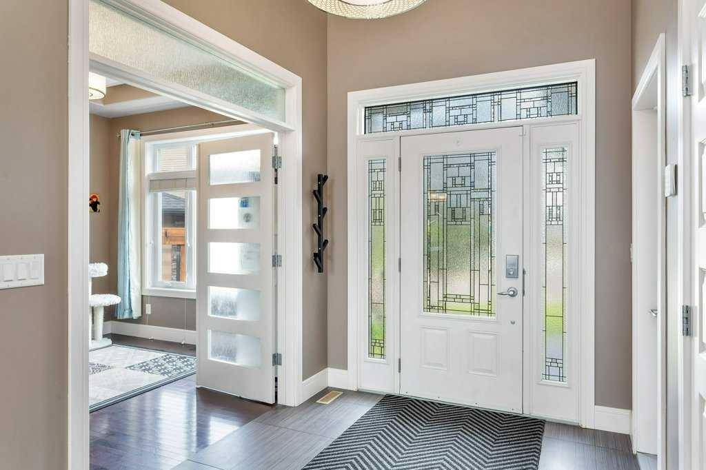 Red Deer, AB T4P 0K8,19 Trump PL