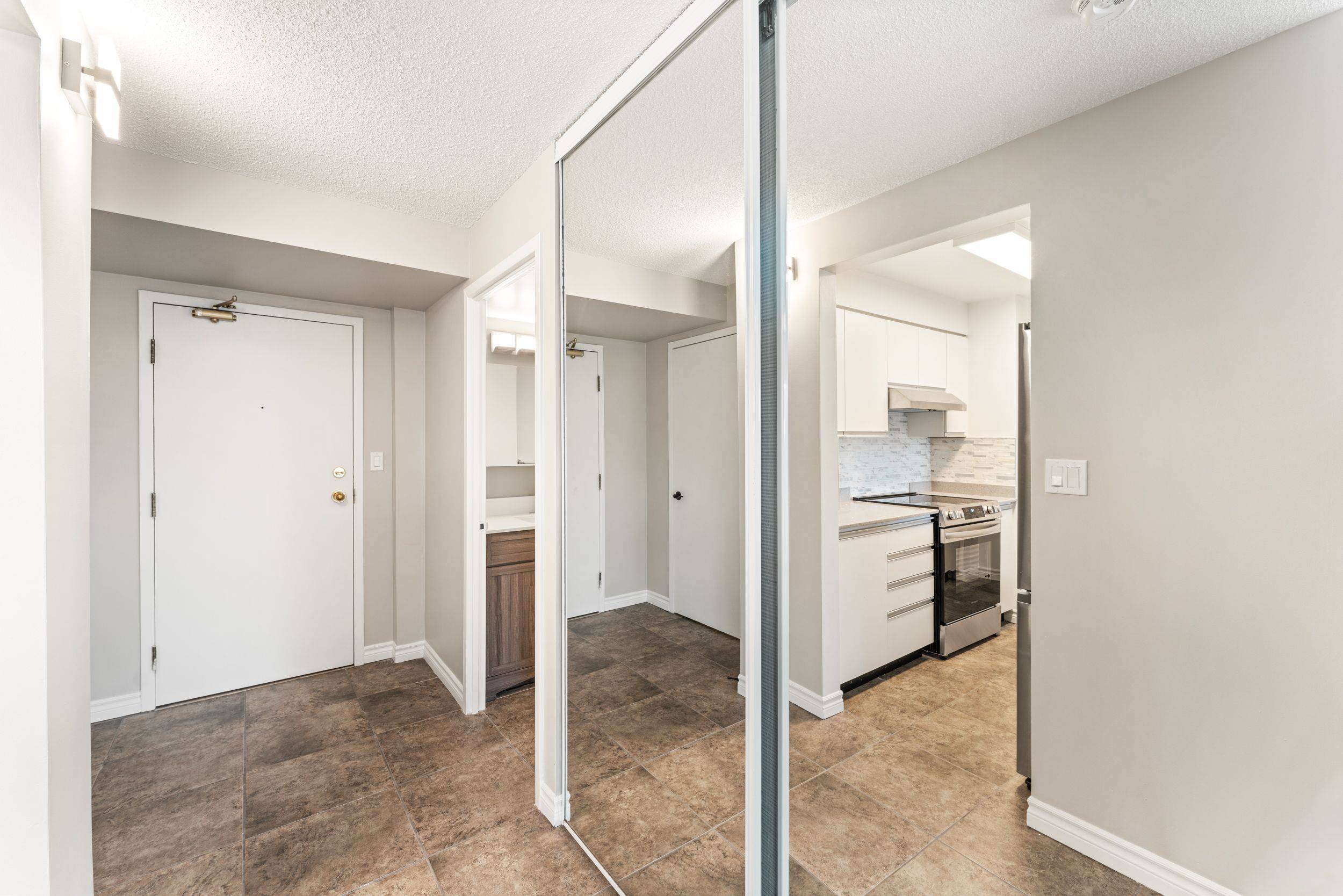 Toronto E08, ON M1J 3N4,90 Dale AVE #301