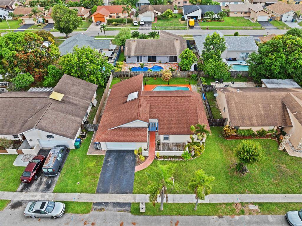 Lauderhill, FL 33351,[StreetName,UnitNumber,StreetNumber,StreetDirPrefix]