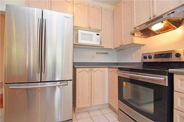 Richmond Hill, ON L4C 0K3,22 Desert View CRES